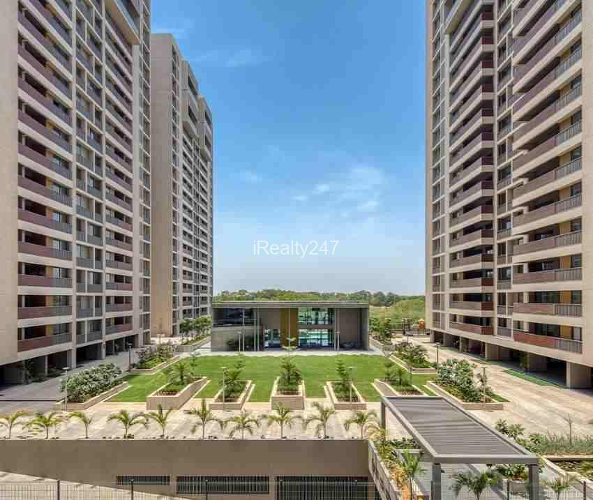 5 BHK 4508 Sq Ft Apartment For Sale Riviera Elite, Sky City in Ahmedabad