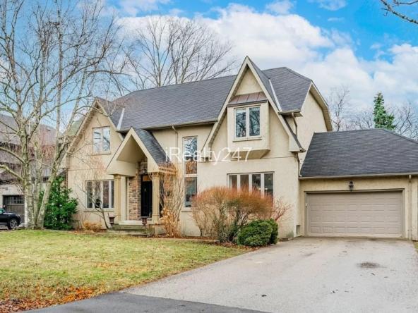 53 Great OAK 24 4 BHK Single Family Home For Sale 53 Great Oak Dr, Toronto, ON M9A 1N3 in ON